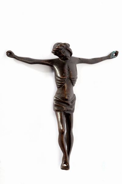 Antico Crocifisso in Bronzo a Patina Nera