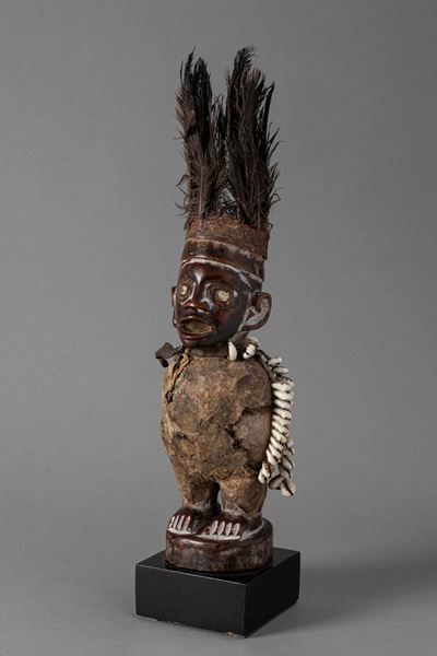 Scultore Vili, Figura magica in legno dipinto, Congo Brazzaville/Kinshasa