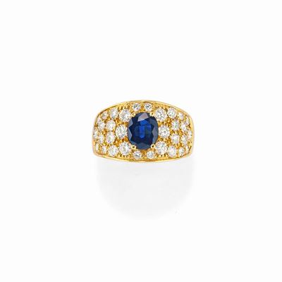 Anello con Zaffiro e Diamanti