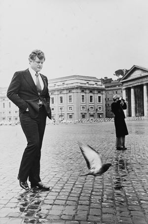 Ted Kennedy, Roma