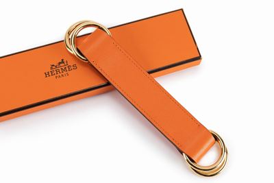 Prolunga per cintura in pelle arancione con anelli in metallo dorato, 2011