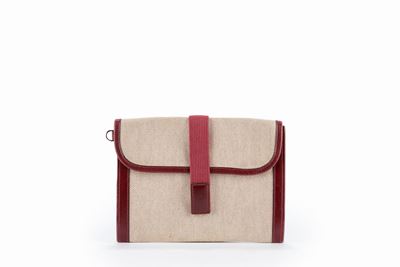 Pochette a busta in pelle bordeaux, 1976