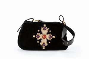 Yves Saint Laurent - Borsa