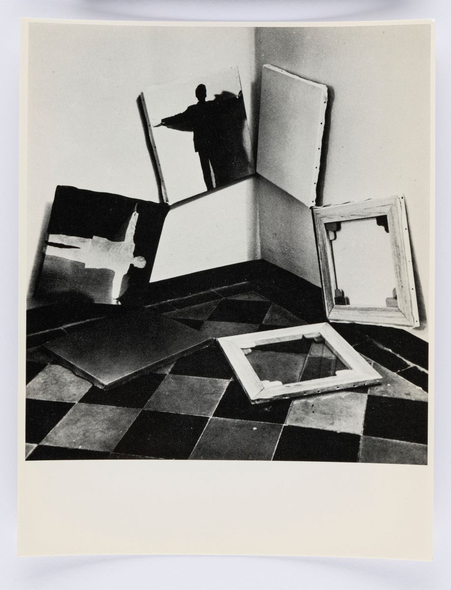 Giulio Paolini - 3 März Bis 11. April 1977, Mönchengladbach, Städtische Museum Mönchengladbach