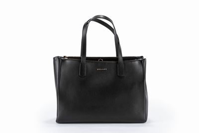 Borsa shopper in pelle nera con dettagli in metallo dorato