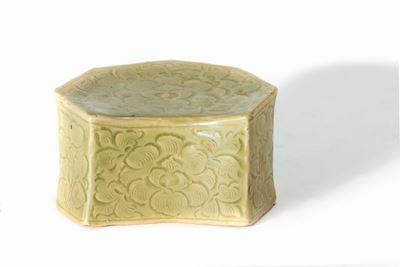 Cuscino in ceramica, Celadon del Nord, Cina, cm 10 x 18,5