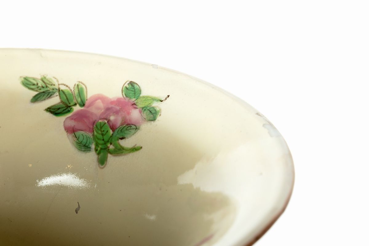 Vaso in porcellana, Famiglia Rosa, Cina, XIX secolo, altezza cm 34,5