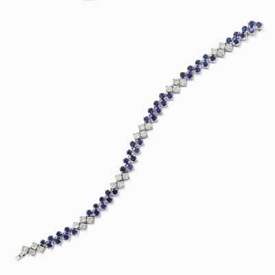 Bacciale in Oro Bianco 18k, Diamanti e Zaffiri