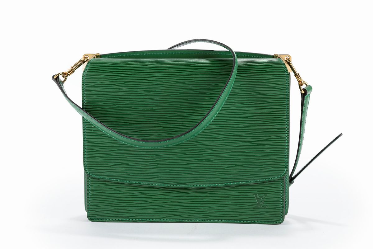 Louis Vuitton - Borsa in cuir épi verde smeraldo con tracolla staccabile