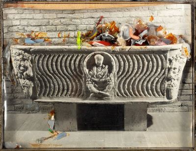 Senza titolo, oggetti in plastica, fotografia e collage, 1975