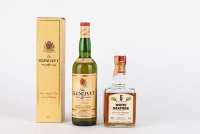 Glenlivet 12 YO, 43% e White Heather 5 YO, 43,4%, set di 2 bottiglie