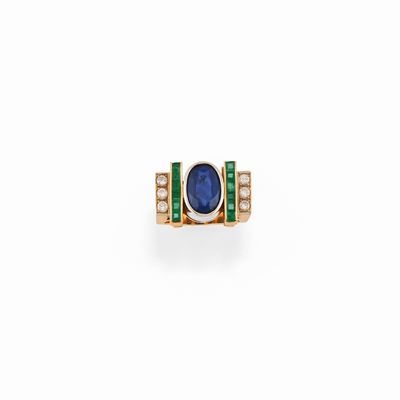 Anello con Zaffiro, Smeraldi e Diamanti