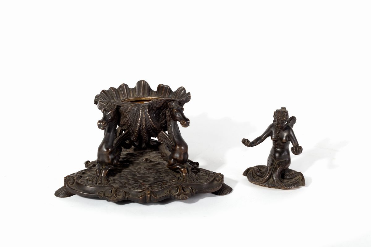 Calamaio con sirena su conchiglia e scultura di cavallo rampante, bronzo, XIX secolo