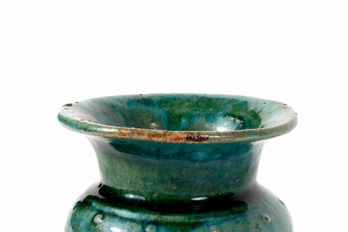 Vaso in ceramica verde, Cina, XIX secolo