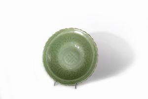 Longquan Celadon plate with polylobed edge with four orders of decorations, China, Ming dynasty