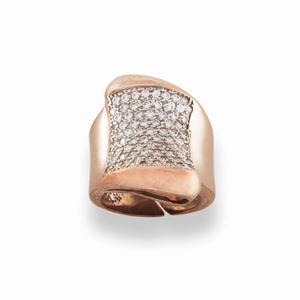 Anello in argento 925 e zirconi