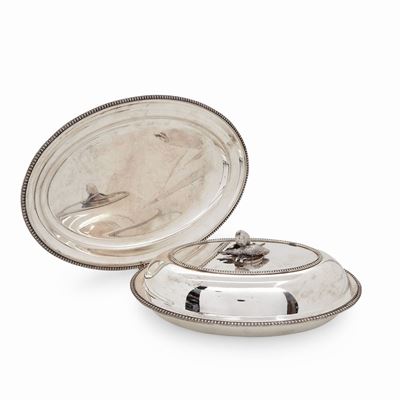 Zuppiera con piatto in argento, Italia, 1934-1944