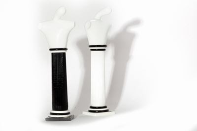 Veart, Due sculture in vetro bianco e nero, 1983