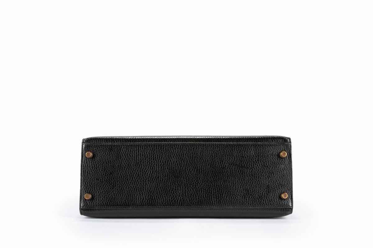 Hermès - Borsa Kelly Sellier, pelle clemence nero, 32 cm, 1992