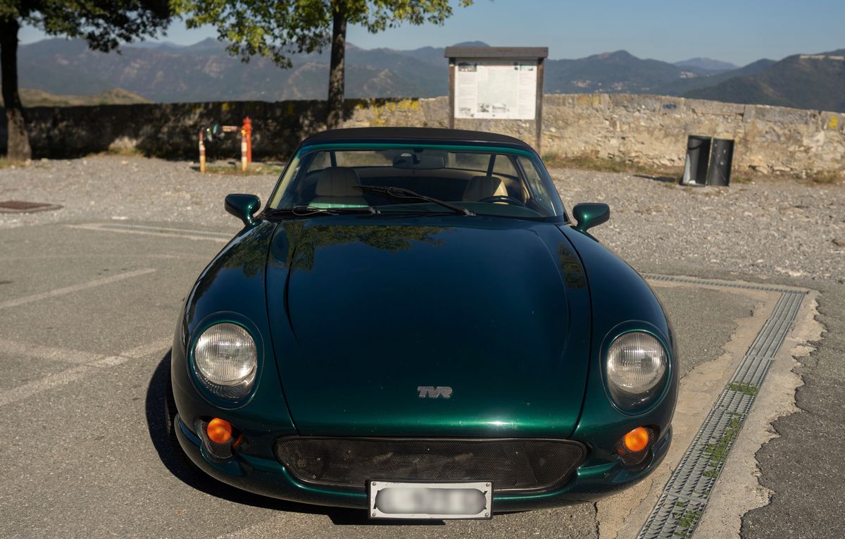 Chimaera 400 (TVR), Vettura d'epoca del 1996 con motore HC e telaio n. SDLDCC4P9TB011137