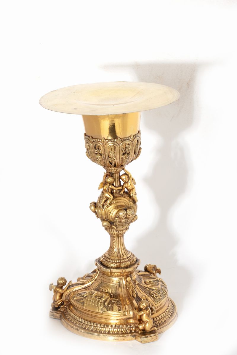 Calice eucaristico in argento dorato, sbalzato e cesellato, altezza 27,5 cm