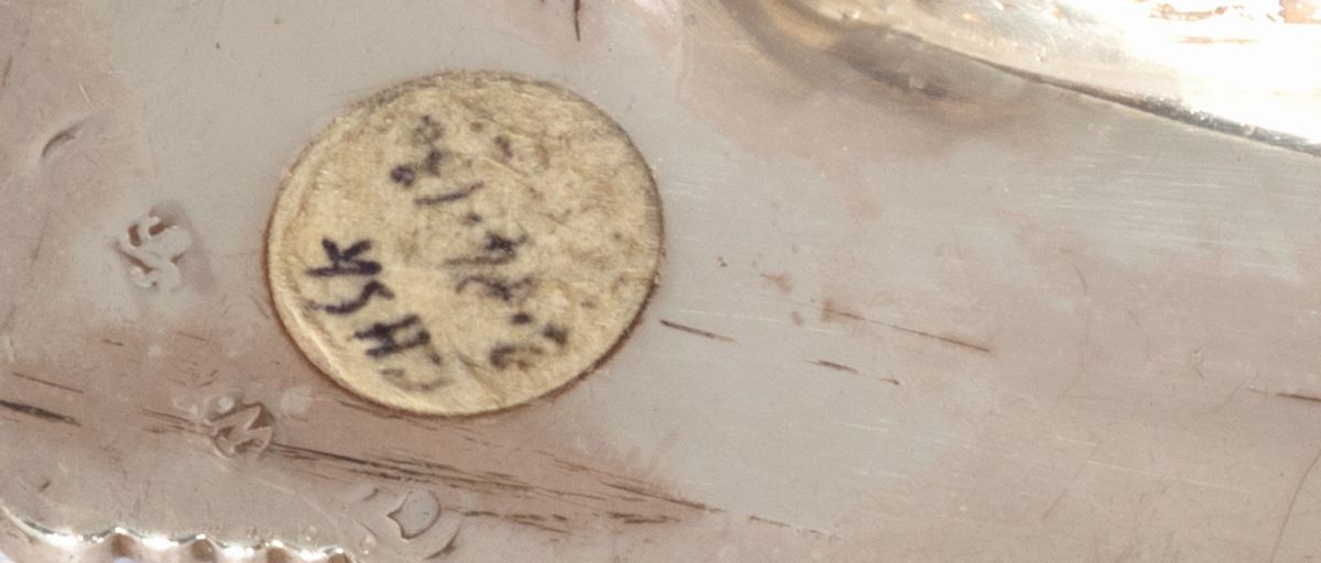 Doppia saliera in argento con coppia di salsiere a forma di conchiglie in argento e vetro