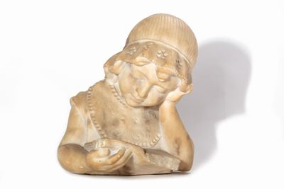 Scultura in alabastro, Bambina che impara a leggere