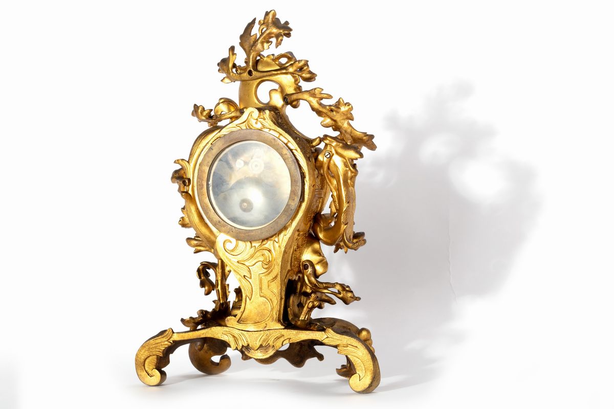 Pendola in bronzo dorato, XIX secolo