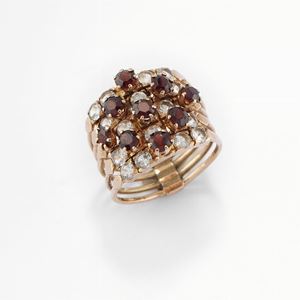 Anello in oro 9k con pietre colorate