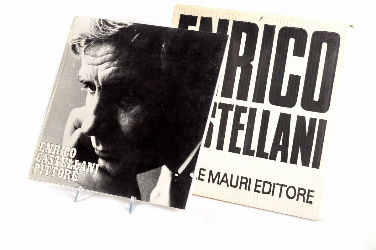 Enrico Castellani - Estroflessione