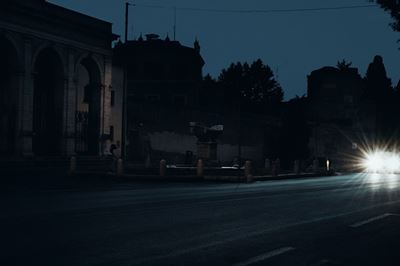 Effetto Notte, Via della Navicella, Roma - Stampa digitale su carta fine art Hahnemuhle
