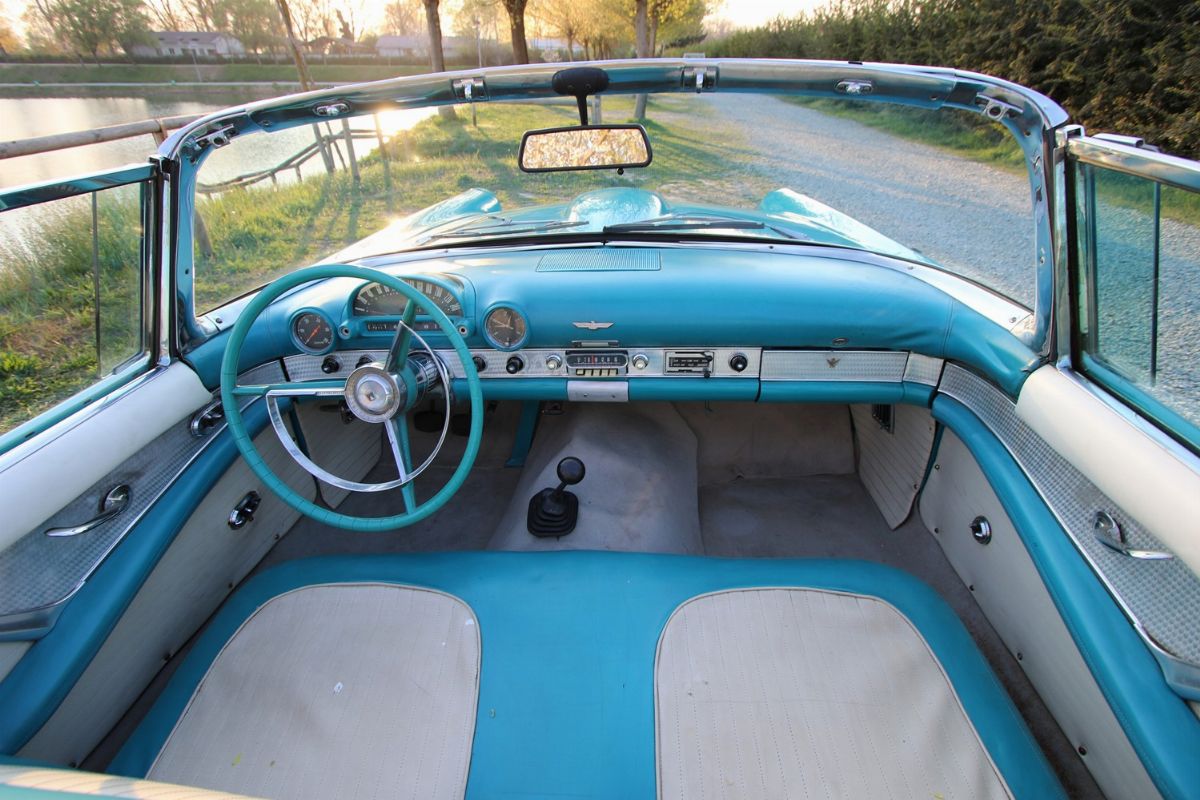 1956 Ford Thunderbird (ford)