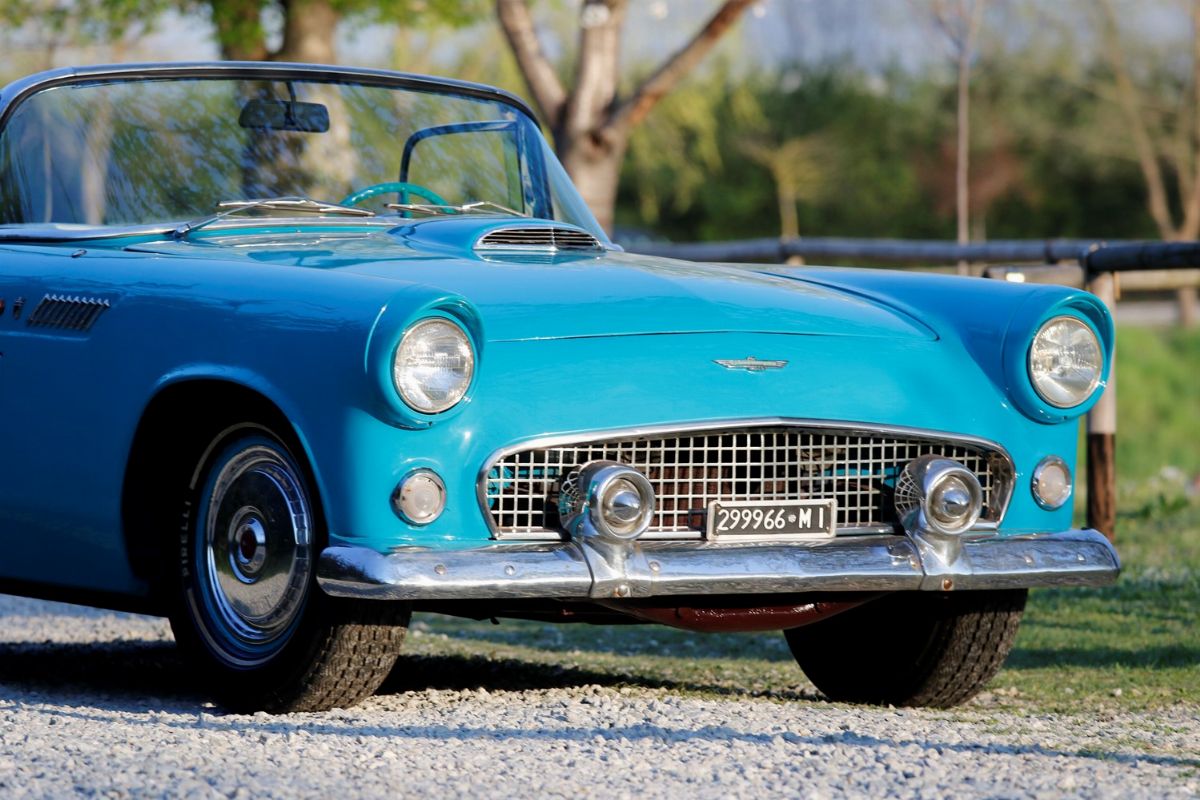 1956 Ford Thunderbird (ford)