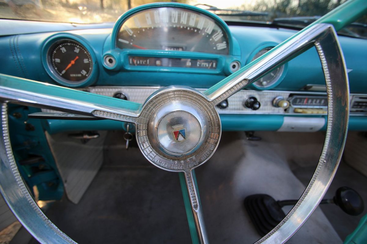 1956 Ford Thunderbird (ford)