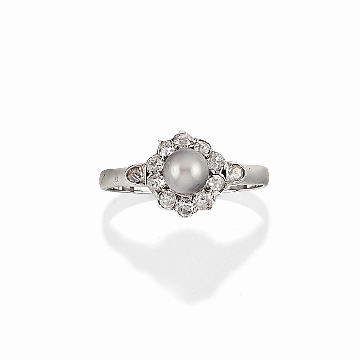 Spilla e Anello con Perle e Diamanti
