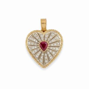  - Pendente in oro bicolore 18k, diamanti e rubino
