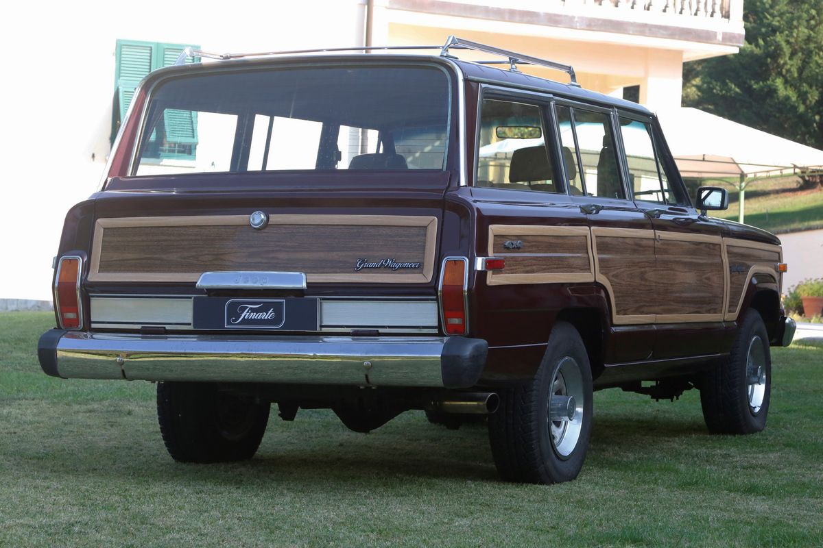 Jeep - Grand Wagoneer, SUV d'epoca del 1987 con telaio n. 8YACA15UXHV046635