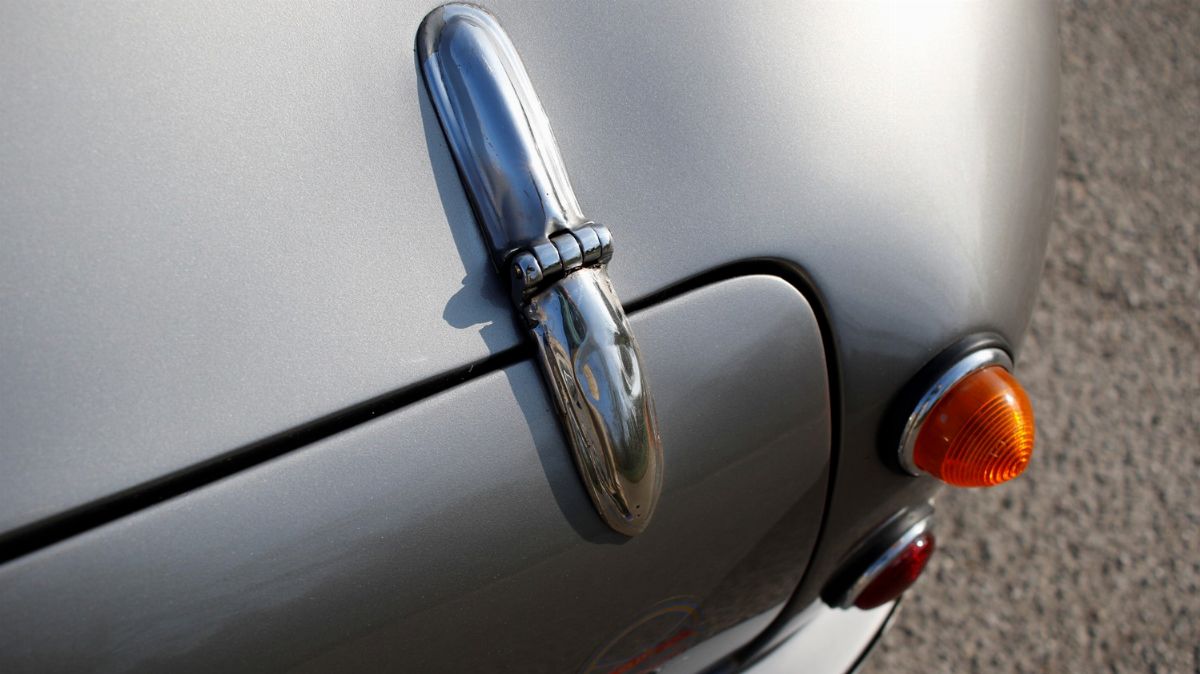 1951 Aston Martin Db2 Saloon Vantage (aston Martin)