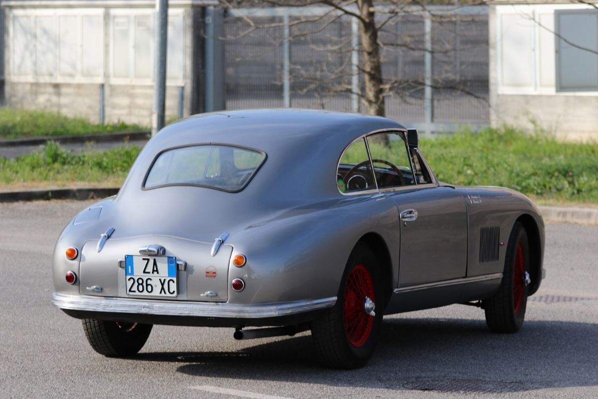 1951 Aston Martin Db2 Saloon Vantage (aston Martin)