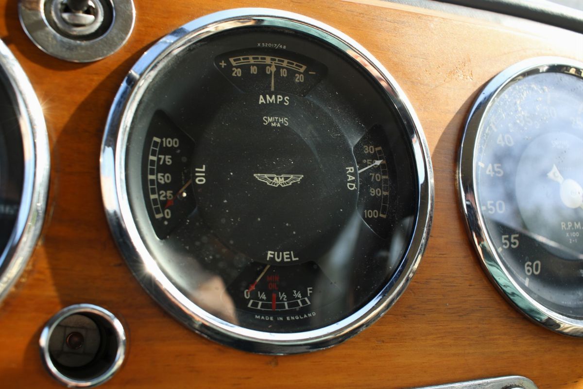 1951 Aston Martin Db2 Saloon Vantage (aston Martin)