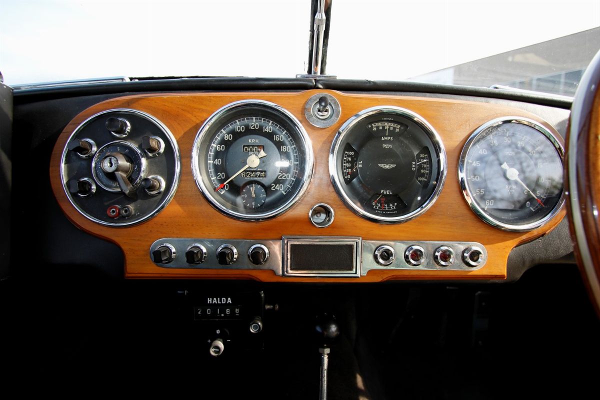1951 Aston Martin Db2 Saloon Vantage (aston Martin)