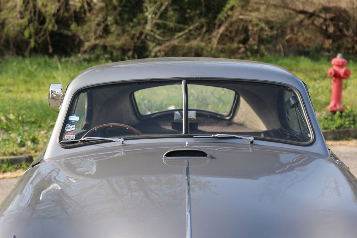 1951 Aston Martin Db2 Saloon Vantage (aston Martin)