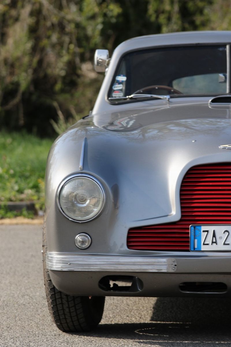1951 Aston Martin Db2 Saloon Vantage (aston Martin)