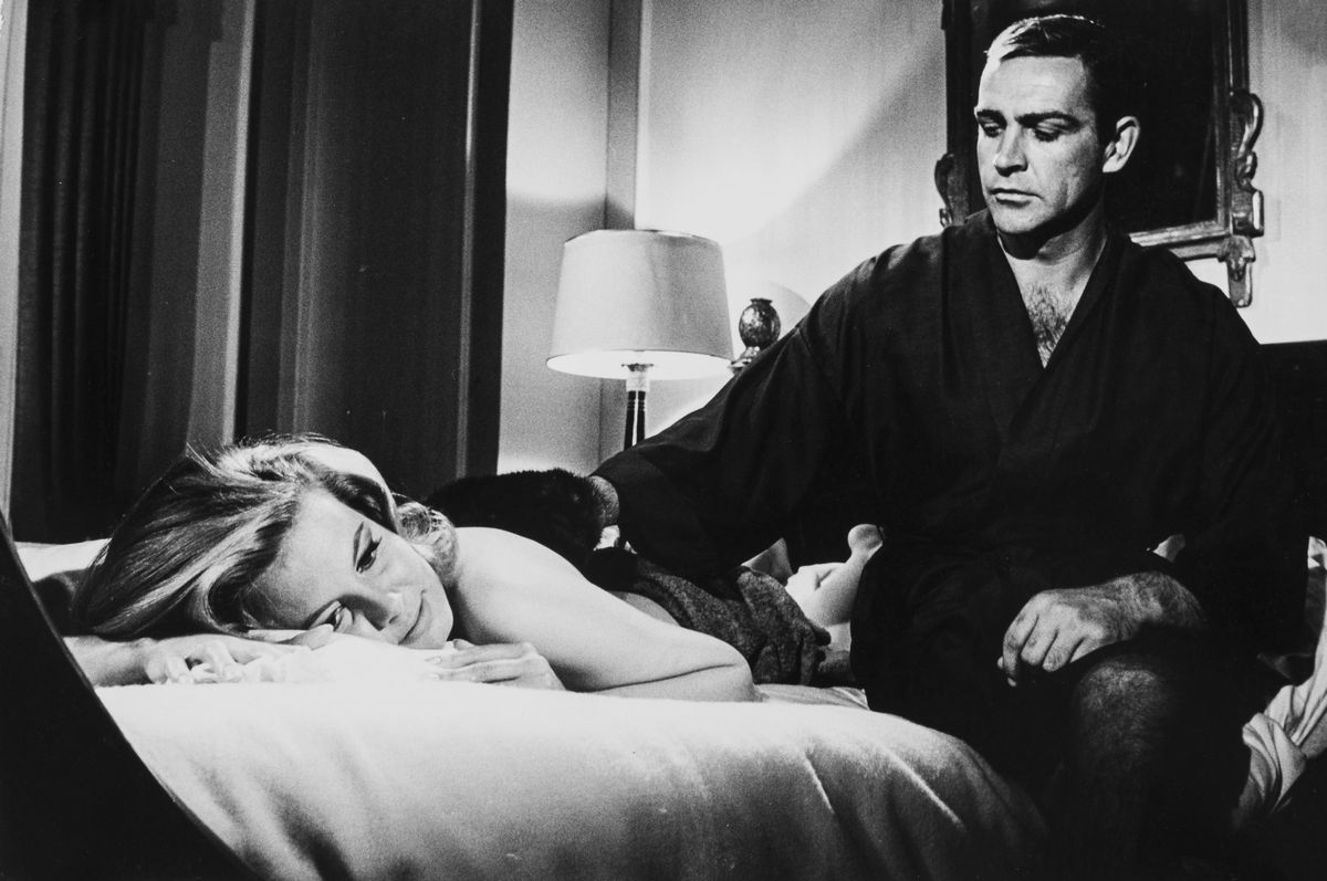 Pierluigi Praturlon - Sean Connery, Adolfo Celi, Molly Peters in "007 Thunderball"