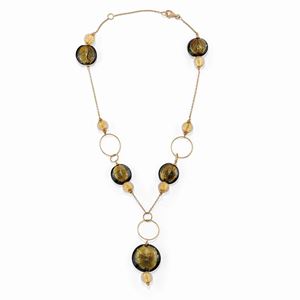  - A 18K yellow gold and glass necklaces
