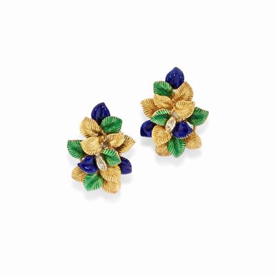 Orecchini in oro giallo 18k con smalto policromo e diamanti taglio huit-huit