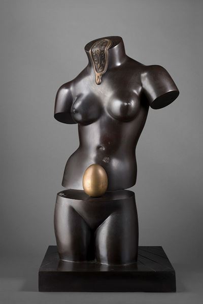 Venus Spatiale - Bronzo patina bruna e dorata, edizione 295/350