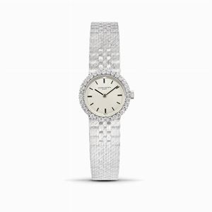 A 18K white gold and diamonds Vacheron et Constantin Genève lady's wristwatch