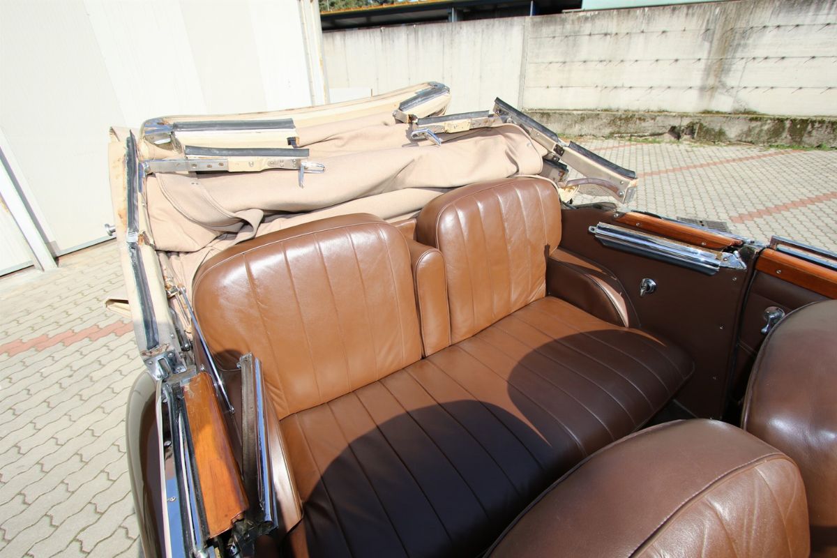 1933 Alfa Romeo 6c 2300 Gran Turismo Cabriolet Royal (carrozzeria Castagna Milano)