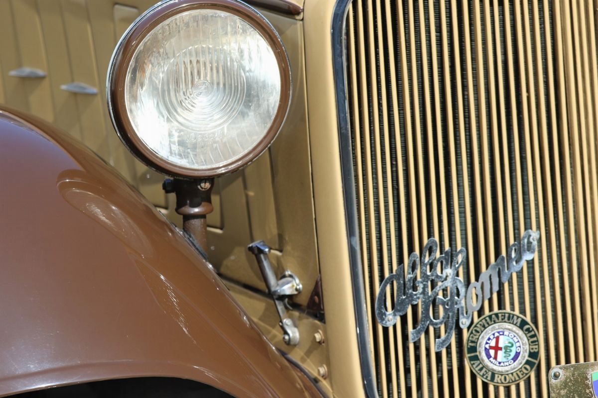 1933 Alfa Romeo 6c 2300 Gran Turismo Cabriolet Royal (carrozzeria Castagna Milano)